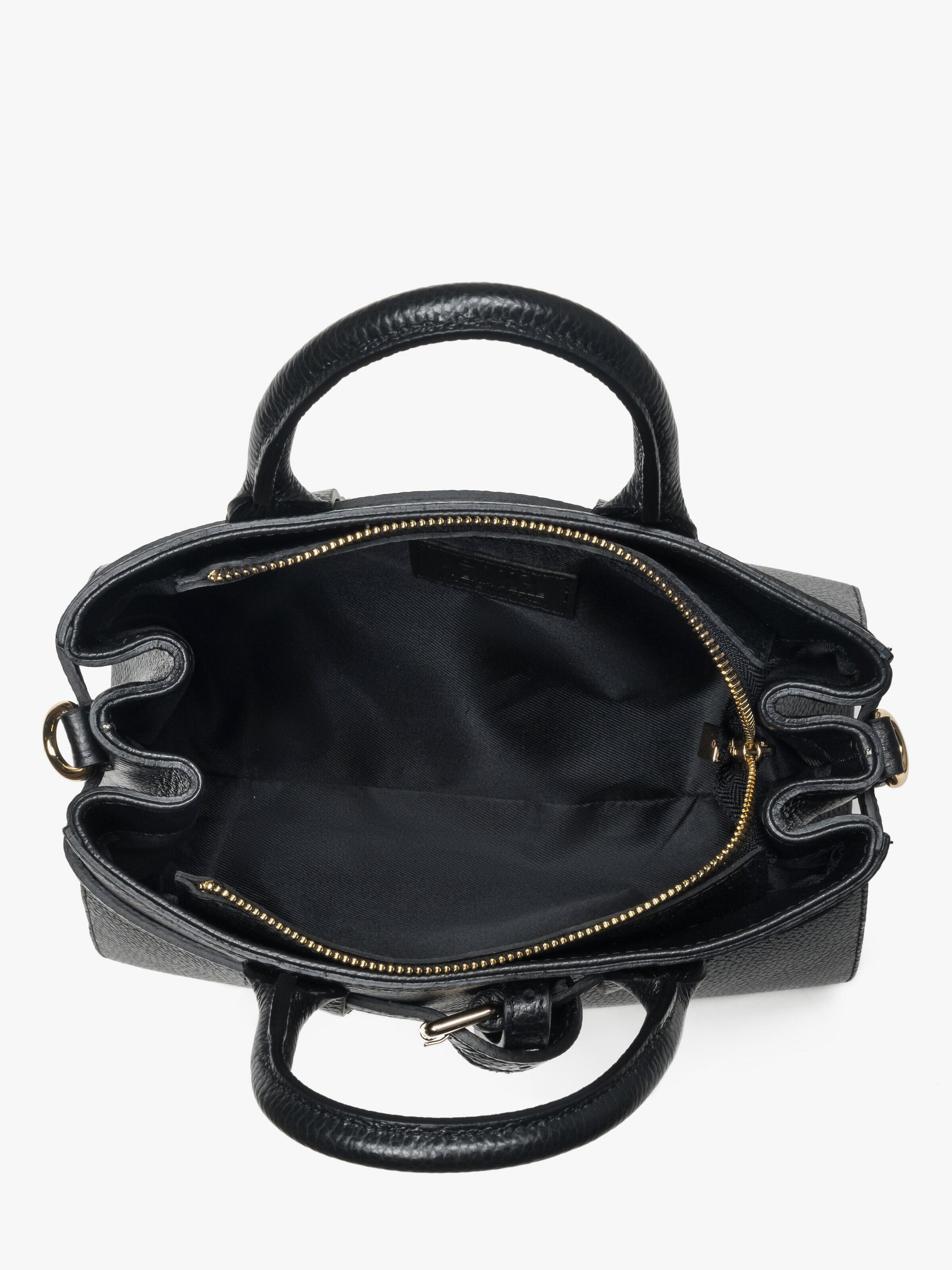 Estro Handbag '1447' in Black