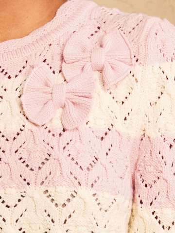 love & roses Sweater in Pink