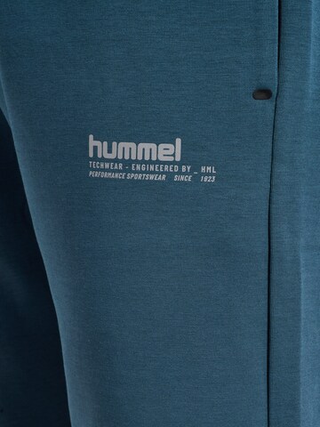 Hummel Tapered Sportbroek 'Tech Fleece' in Blauw