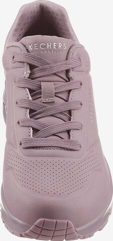 SKECHERS Sneakers laag 'Uno Stand On Air' in Lila