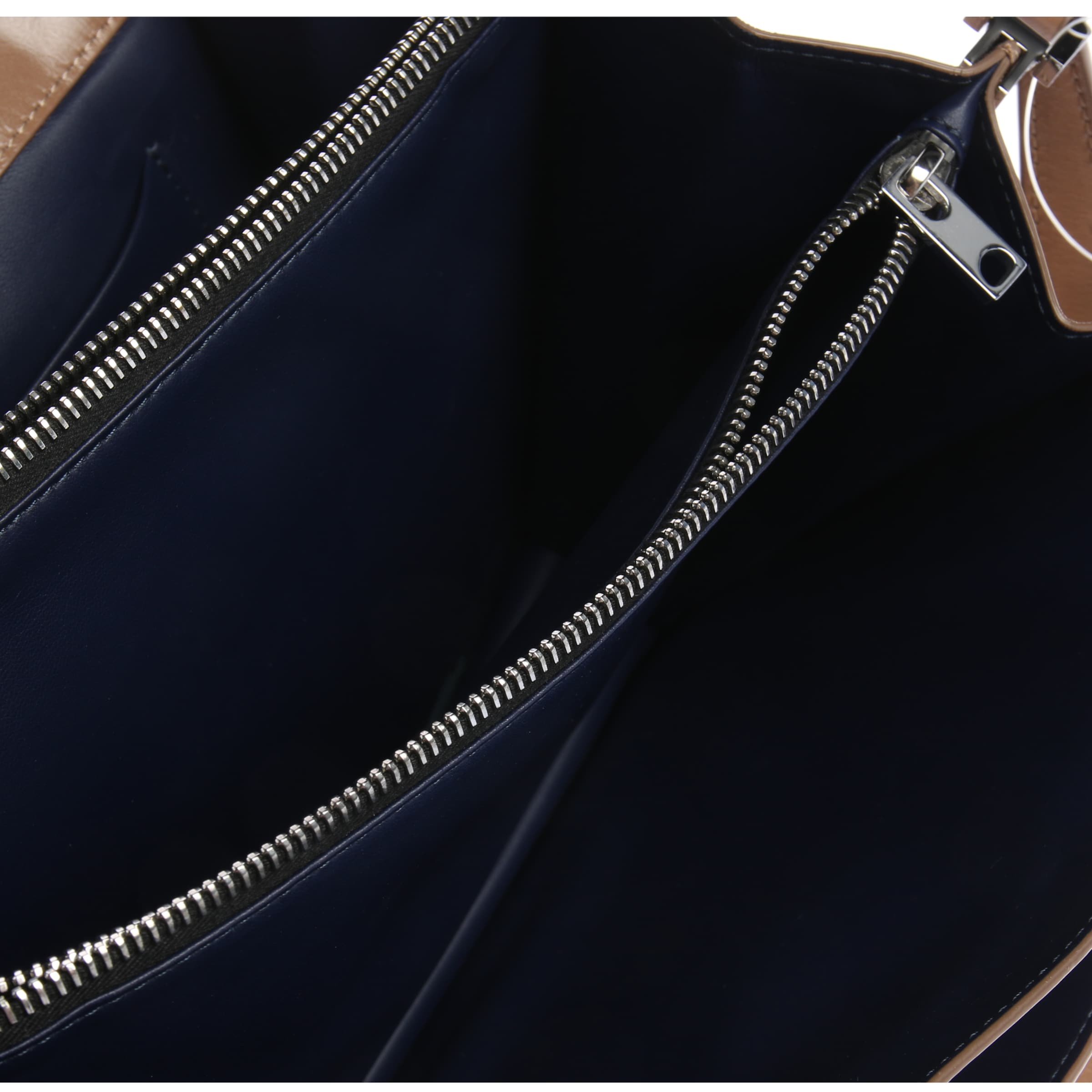 Marni Bag in One size in Brown