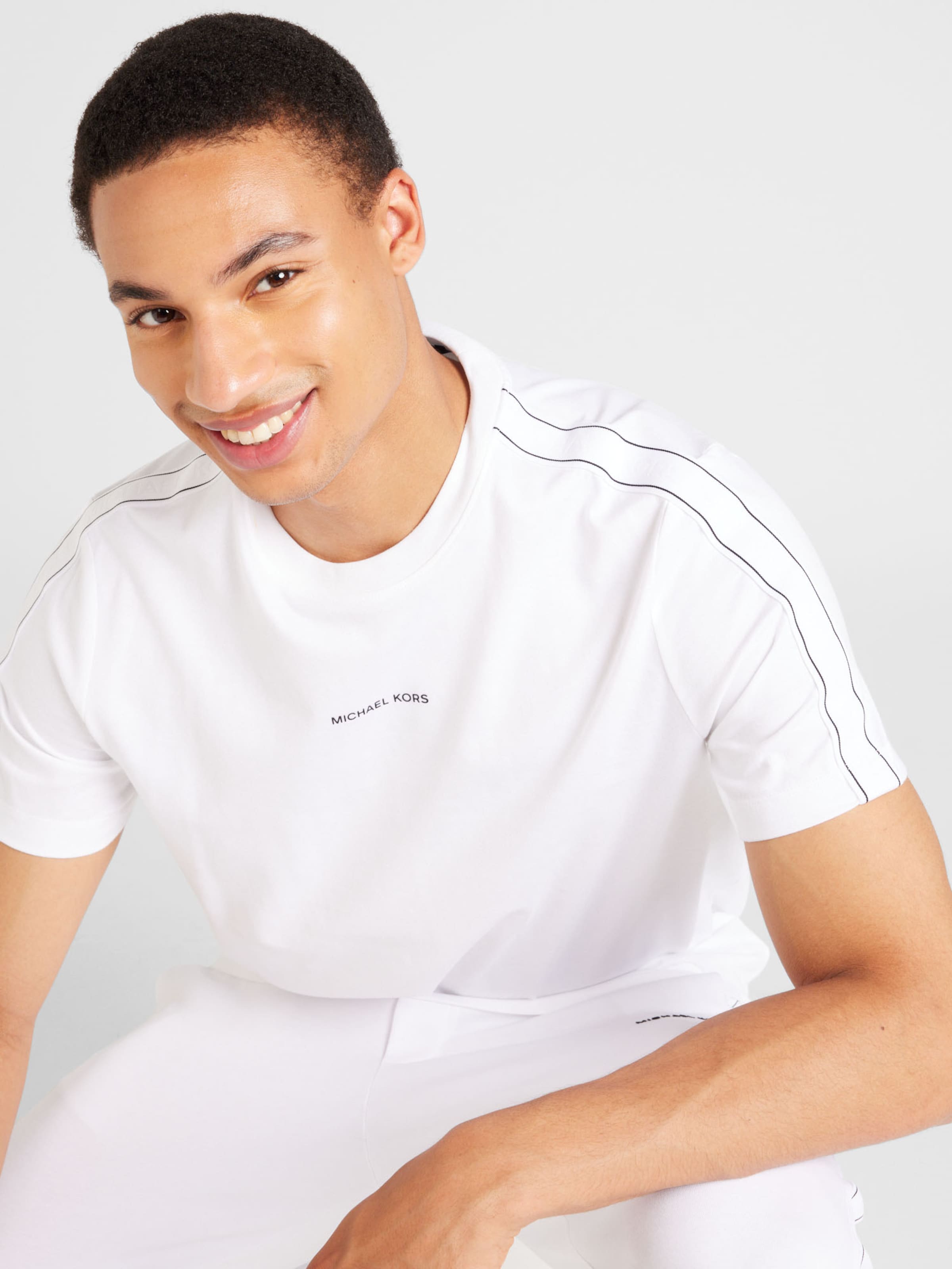 Tシャツ・カットソー Michael Kors Men T-shirt White CF2516RFV4 100 $_57.PNG?set_id=880000500F