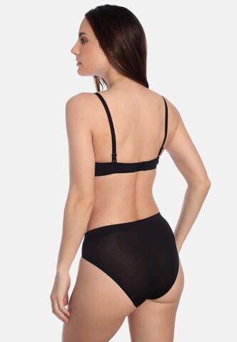sassa Slip 'Lovely Skin' in Black
