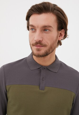 Finn Flare Shirt 'Color Block' in Bruin