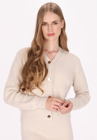 DreiMaster Klassik Knit Cardigan in White: front