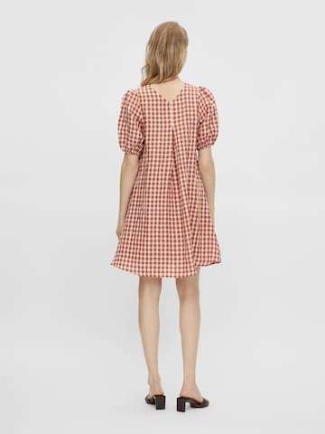 Rochie de vară de la YAS pe roz