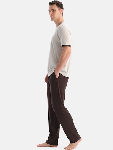 Dagi Pitkä pyjama värissä ruskea