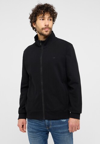 MUSTANG Sweatjacke 'Dillon' in Schwarz: Vorderseite