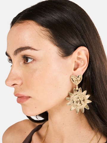 NALì Earrings in Gold: front