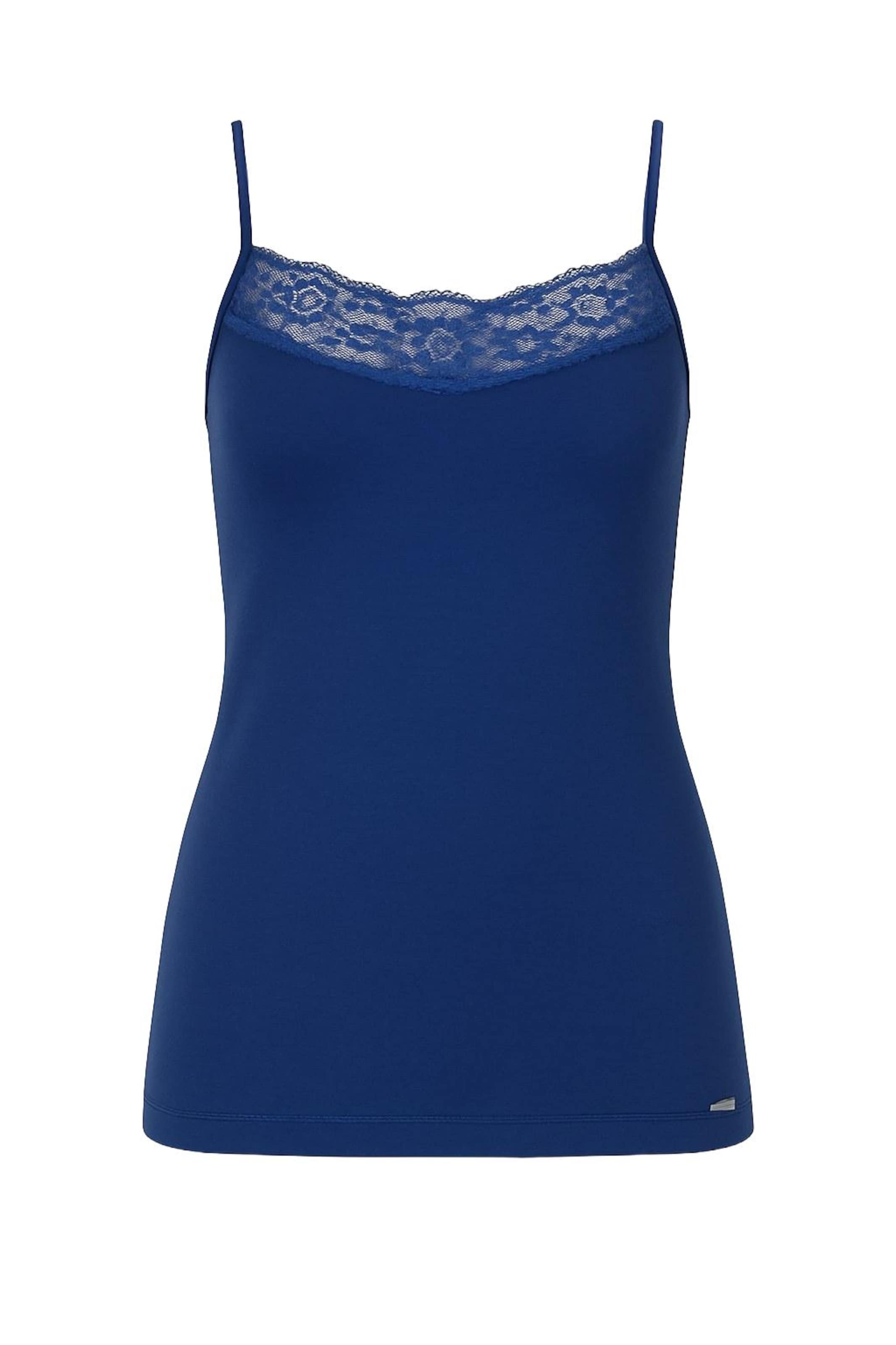 Blackspade Undershirt in Blue: front