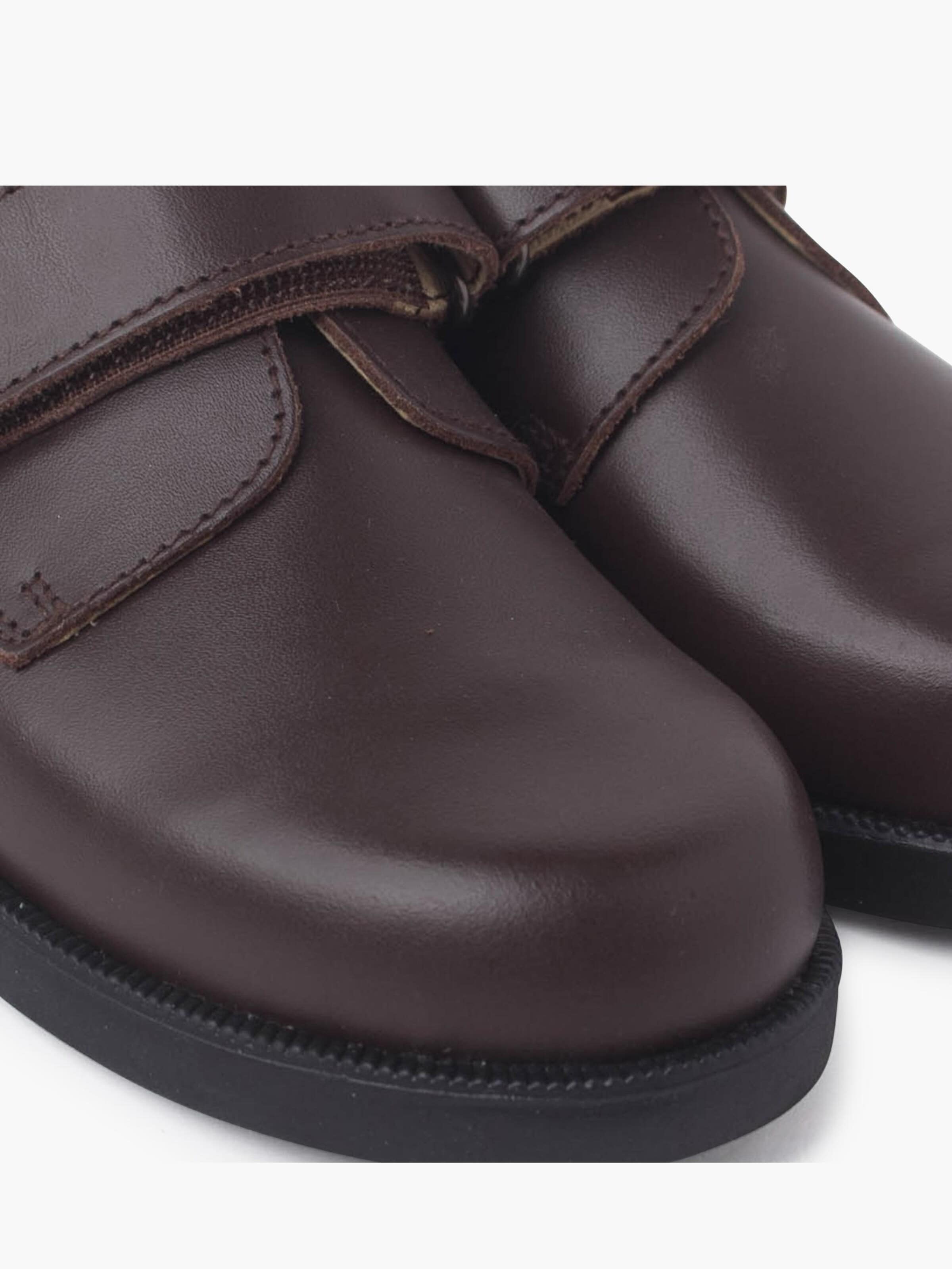 Pisamonas Flats in Brown