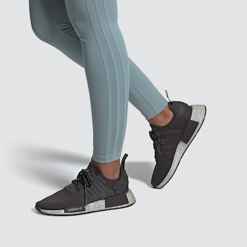 ADIDAS ORIGINALS Sneakers 'Nmd_R1' in Grey: front