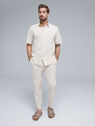 ABOUT YOU x Kevin Trapp Regular fit Button Up Shirt 'Harun' in Beige