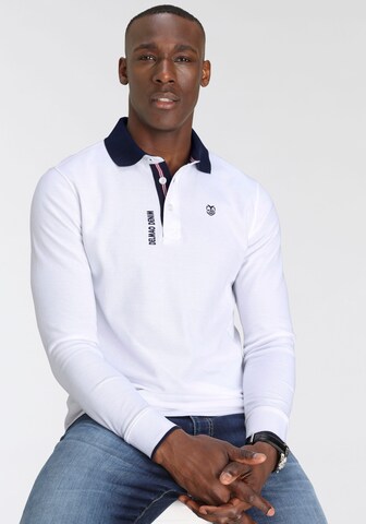 DELMAO Shirt in White: front