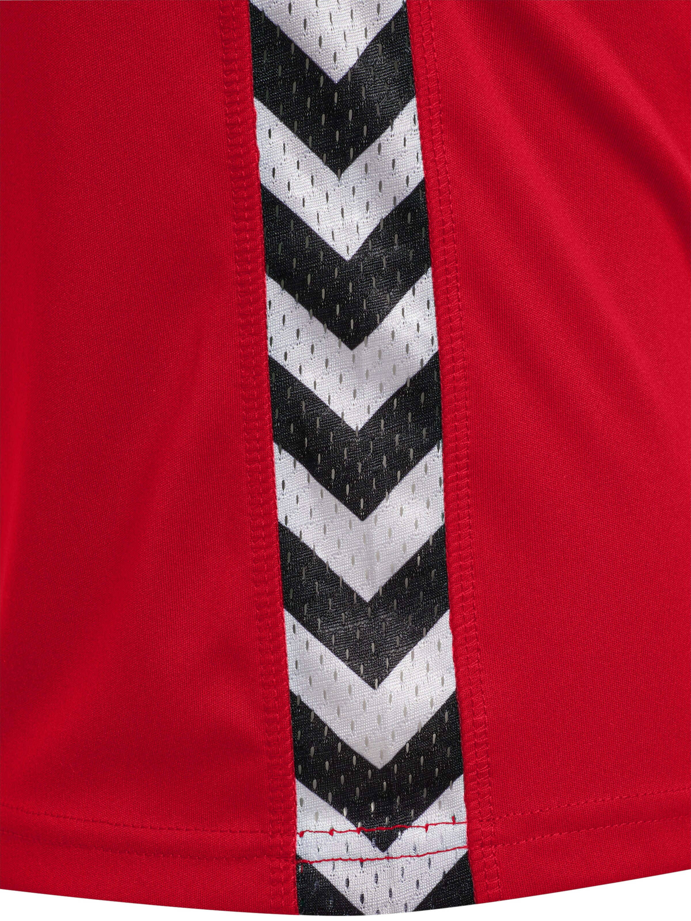 Hummel Performance shirt in Red