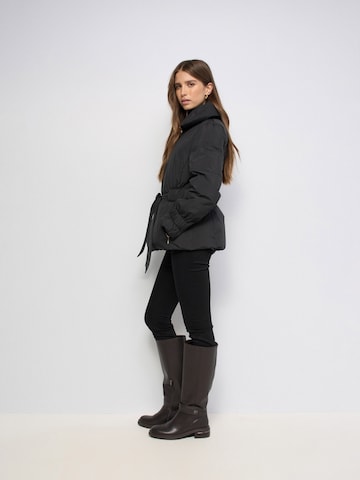 Manteau d’hiver Salsa Jeans en noir
