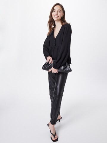 ABOUT YOU Blouse 'Jula' in Black