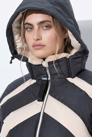 Ulla Popken Weatherproof jacket in Grey