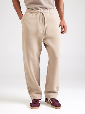 HOLLISTER Baggy Pants in Brown: front