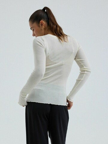 Seamless Basic Top ' Wooly ' – bílá