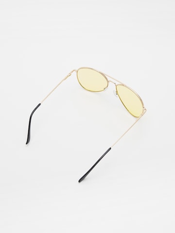Pull&Bear Okulary przeciwsłoneczne w kolorze żółty