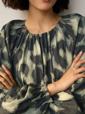 Next Blouse in Groen