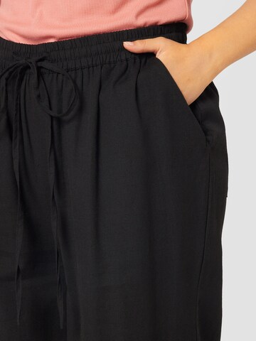 Wide leg Pantaloni di Dorothy Perkins Curve in nero