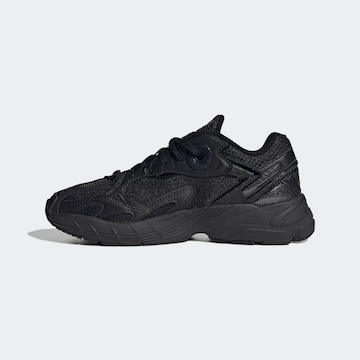 juoda ADIDAS ORIGINALS Sportbačiai be auliuko 'Astir'