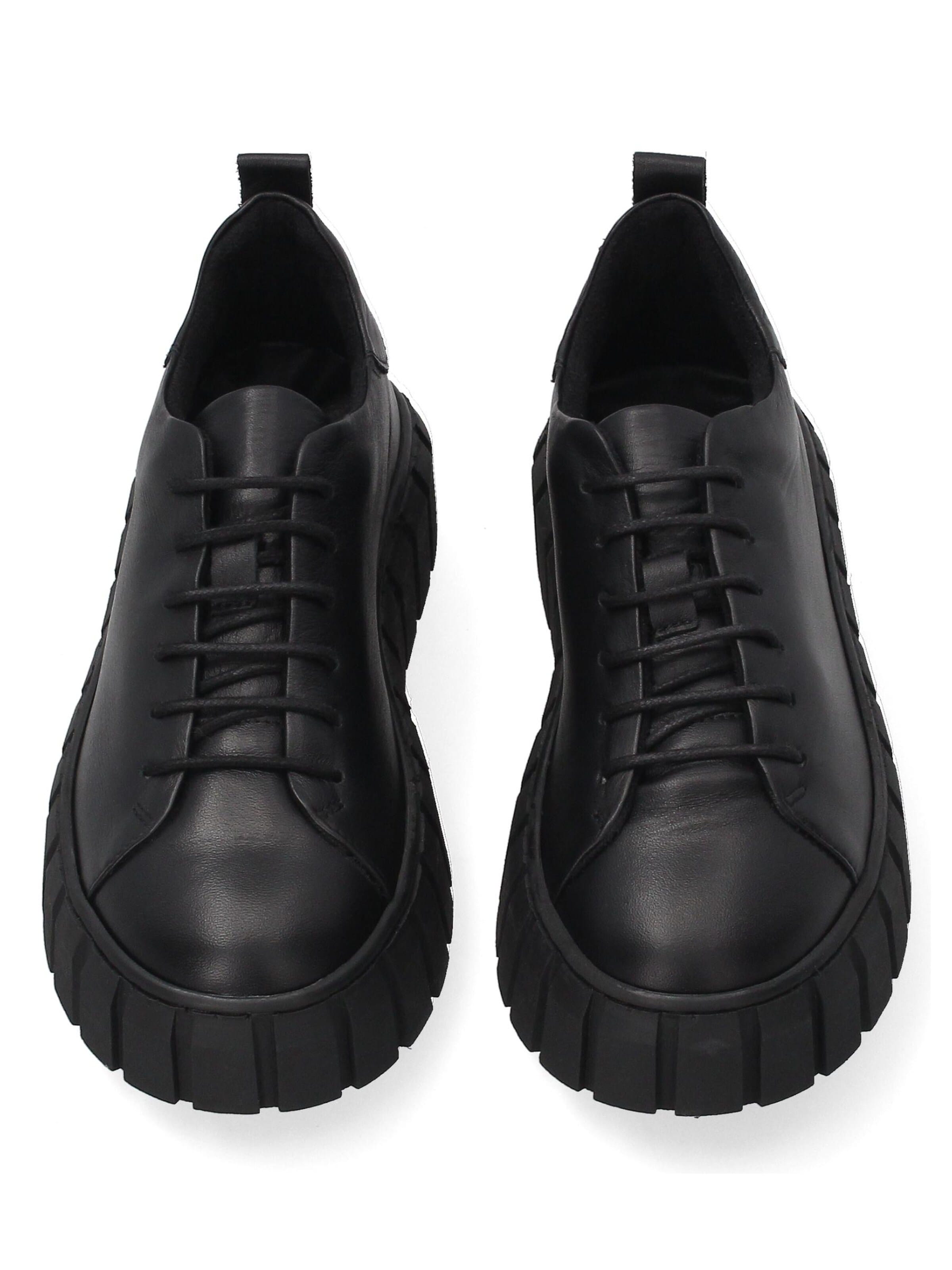 VENEZIA Sneakers in Black