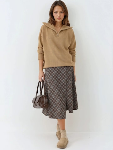 Pullover di My fashion in marrone