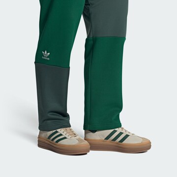 ADIDAS ORIGINALS Ниски маратонки 'Gazelle Bold' в бежово