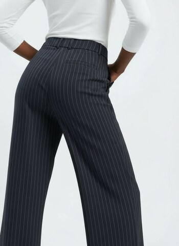 Loosefit Pantalon à pince 'Elsa' studioselect en noir