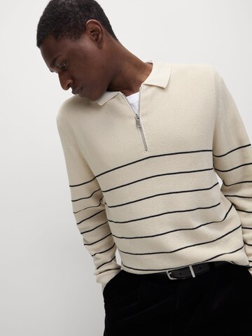 Marks & Spencer Sweatshirt in Beige