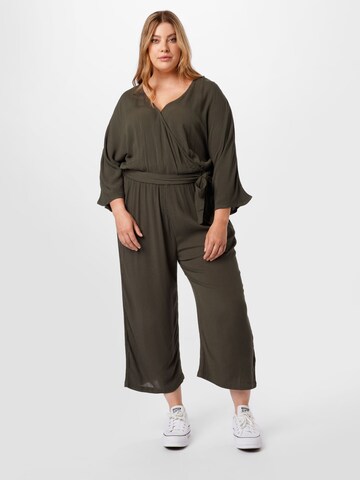 Tuta jumpsuit 'Jasmin' di ABOUT YOU Curvy in verde: frontale