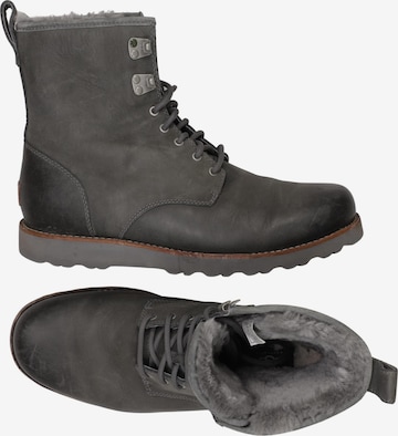 UGG Stiefel 45,5 in Grau: Vorderseite