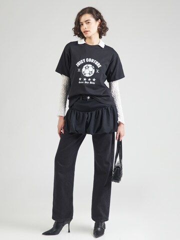 Juicy Couture T-shirt 'THE ARCHED FOOTBALL' i svart
