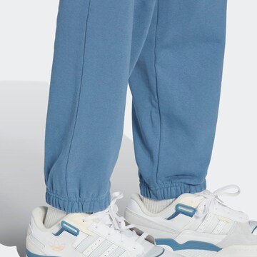 Tapered Pantaloni 'Reclaim Logo' di ADIDAS ORIGINALS in blu