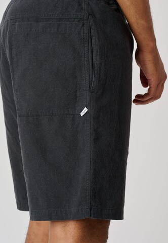 Cleptomanicx Regular Shorts 'Steezy Linen' in Grau