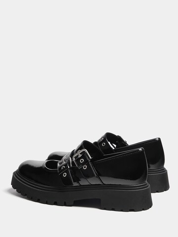 Pull&Bear Slipper in Schwarz