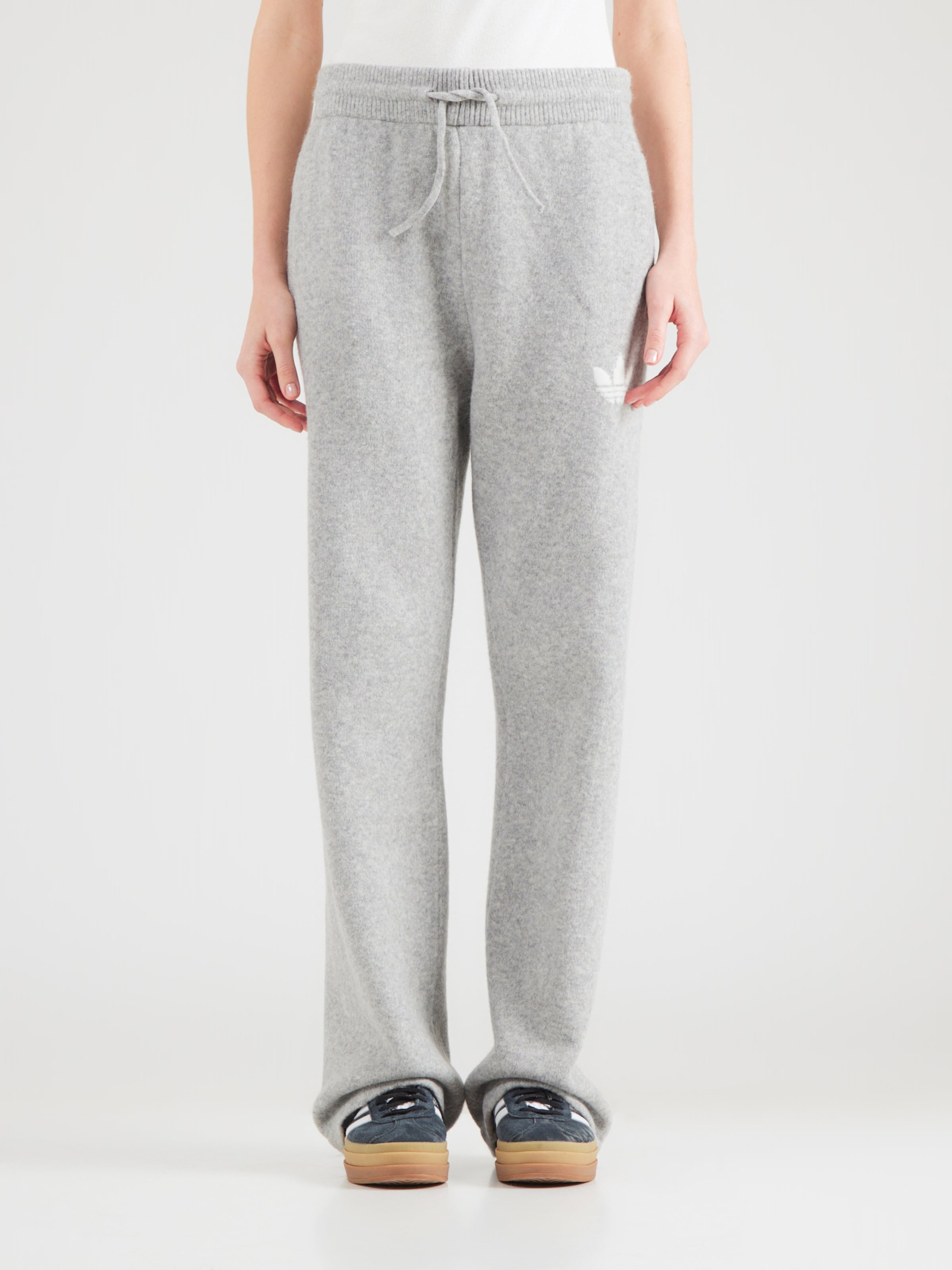 ADIDAS ORIGINALS Largi Pantaloni 'Athletic Dept' pe Gri | ABOUT YOU