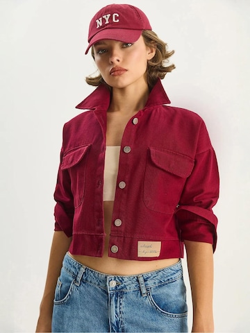 Bianco Lucci - Casaco meia-estação em vermelho