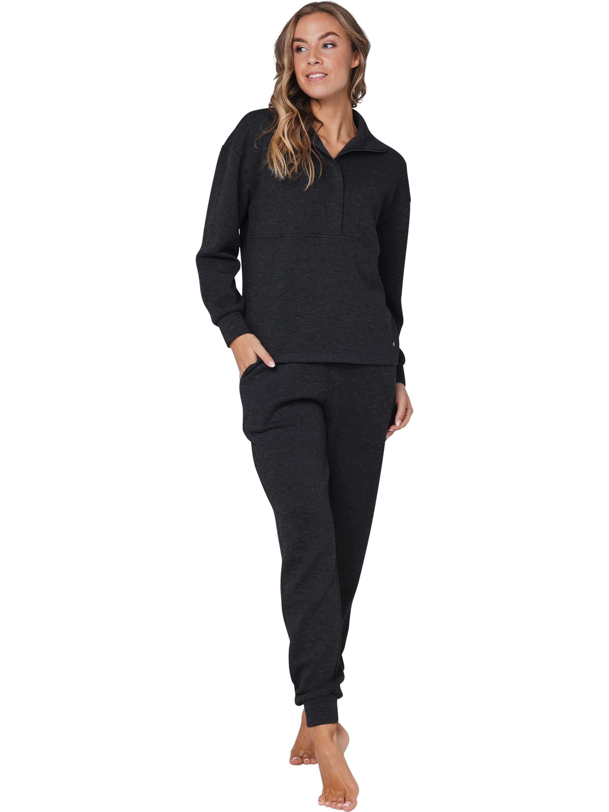Pastunette Loungewear in Grey