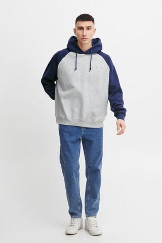 !Solid Sweatshirt 'Eldrid' in Blue