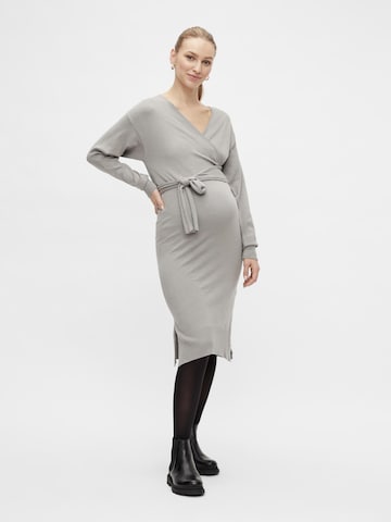 MAMALICIOUS Knitted dress 'Mia' in Grey: front