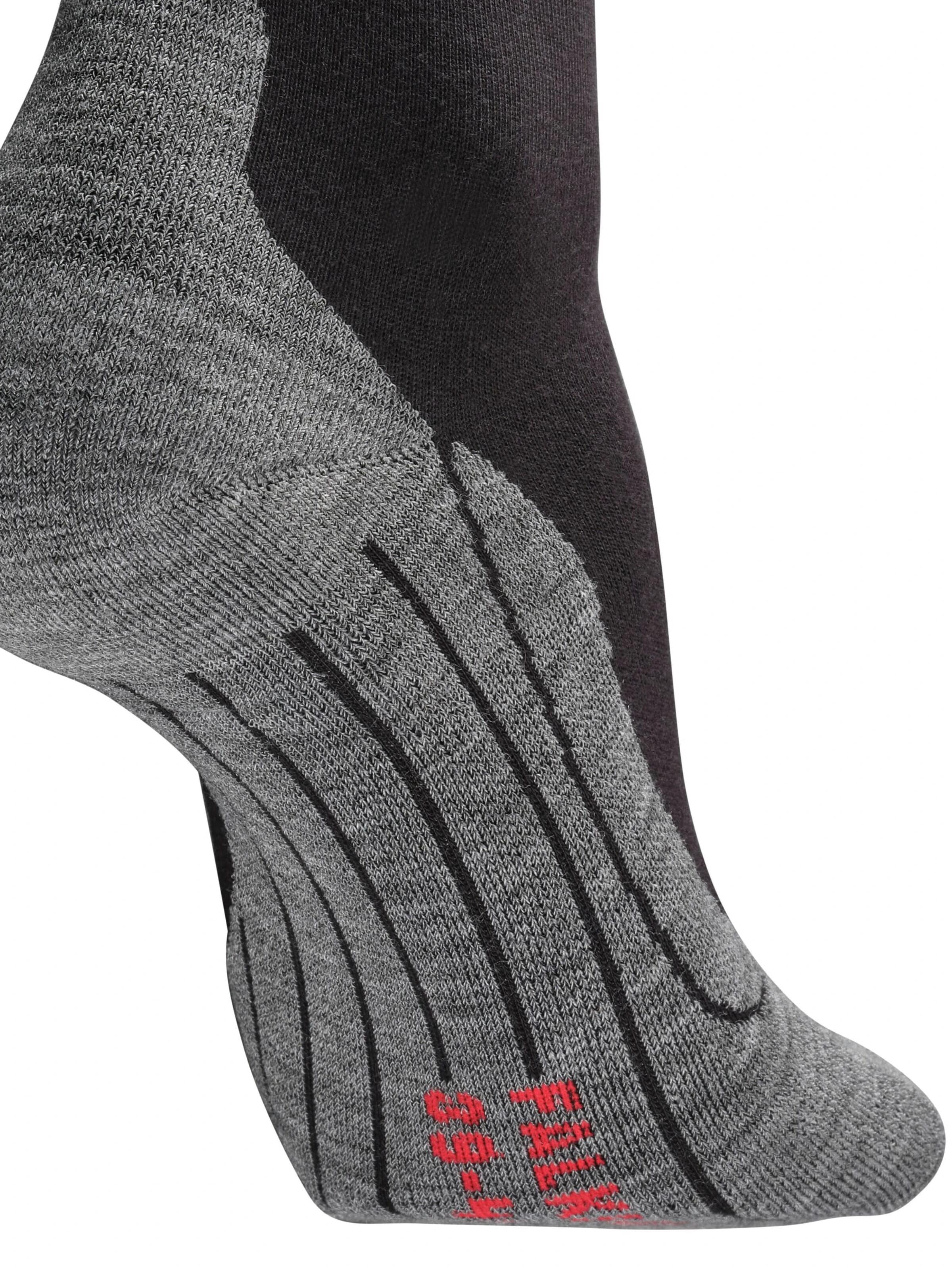 FALKE Athletic Socks 'RU4 Endurance' in Black