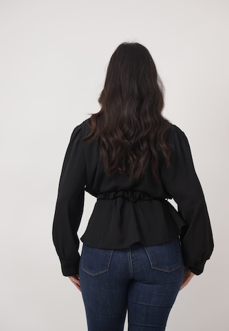 Camicia da donna di Elara in nero