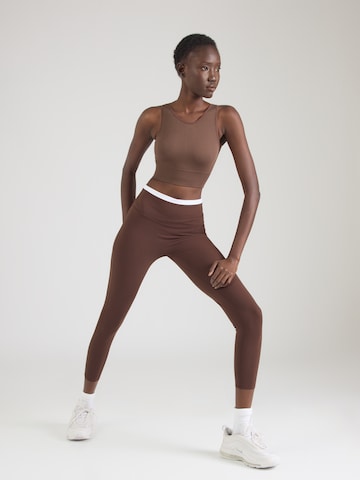 Abercrombie & Fitch Skinny Športové nohavice 'STUDIOFLEX CLASSIC' - Hnedá
