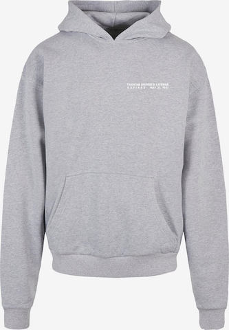 MT Upscale Sweatshirt 'NY Taxi' in Grau: Vorderseite