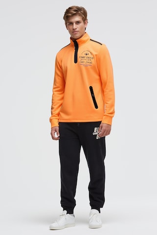 CAMP DAVID Sweatshirt in Orange