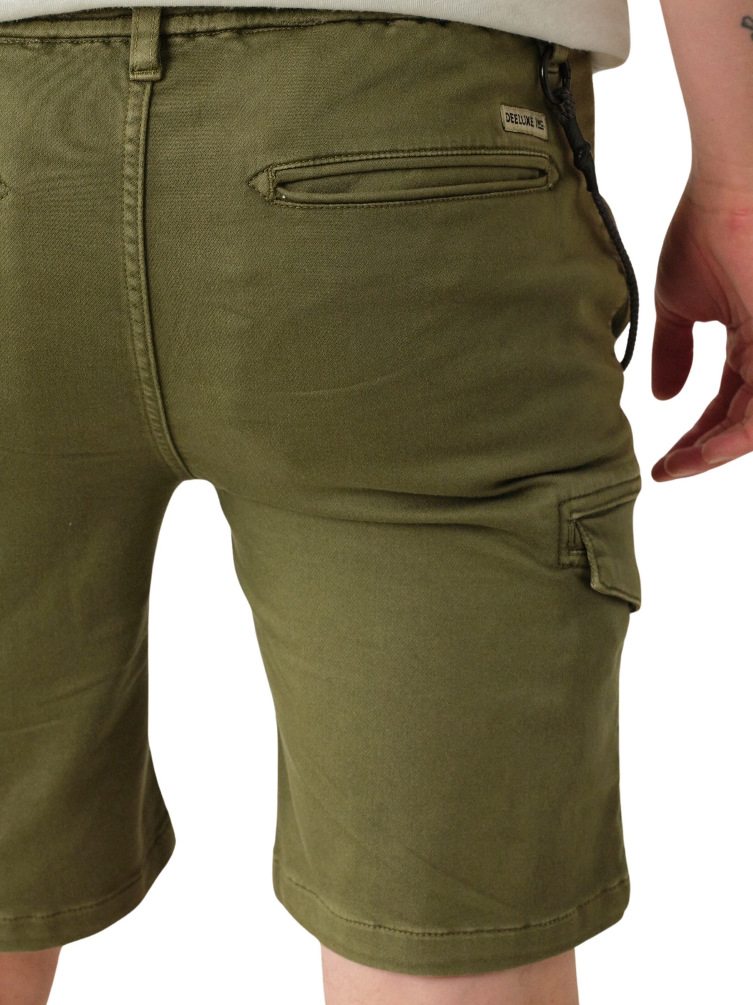 Deeluxe Regular Cargo Pants 'Cemi' in Green